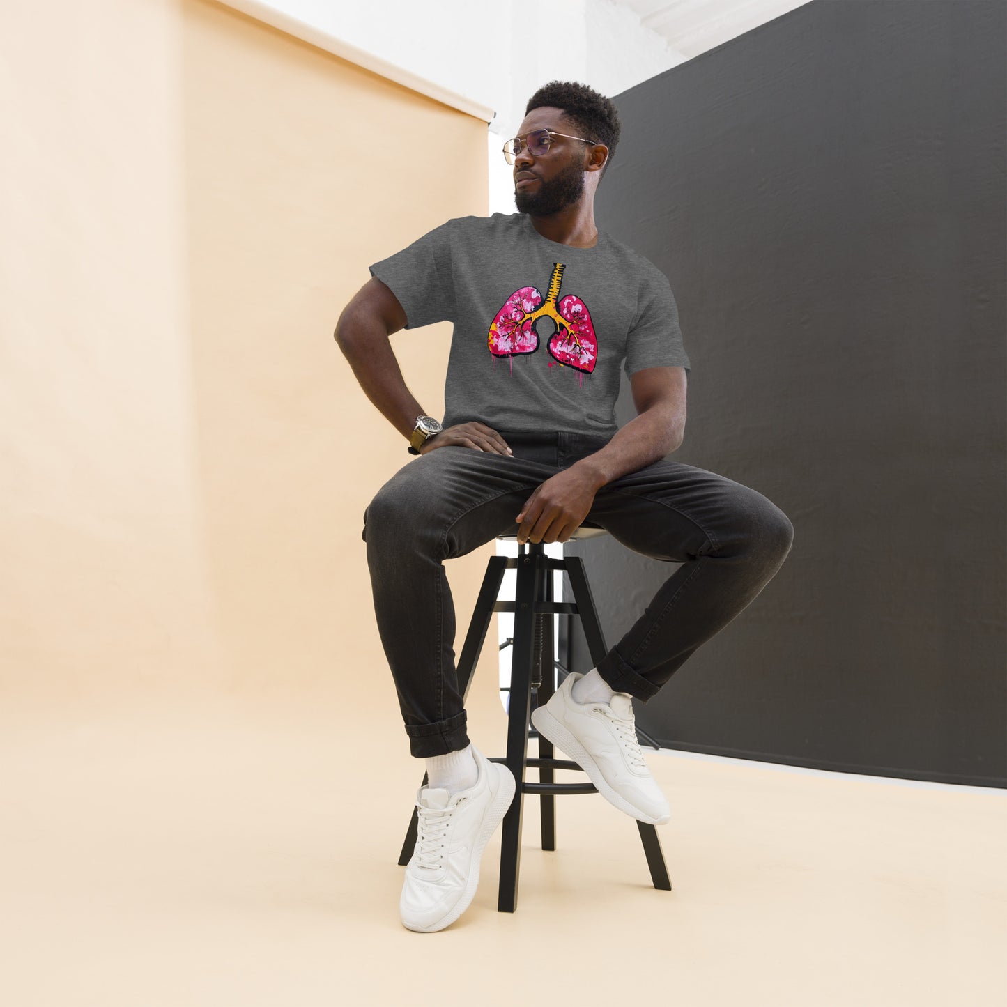 Unisex-T-Shirt aus Baumwolle mit farbenfrohem Lungenmotiv – ideal für Mediziner und Kunstliebhaber