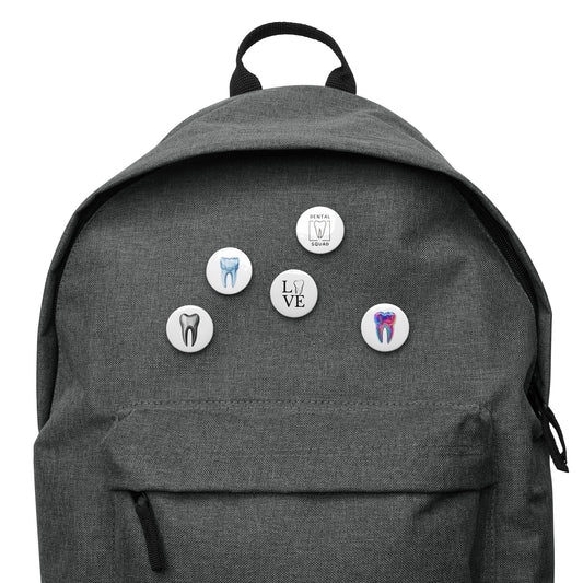 Button-Set mit 5 verschiedenen Zahnmotiven, darunter 'Dental Squad', 'LOVE' und holografischer Zahn – ideal für Zahnmediziner
